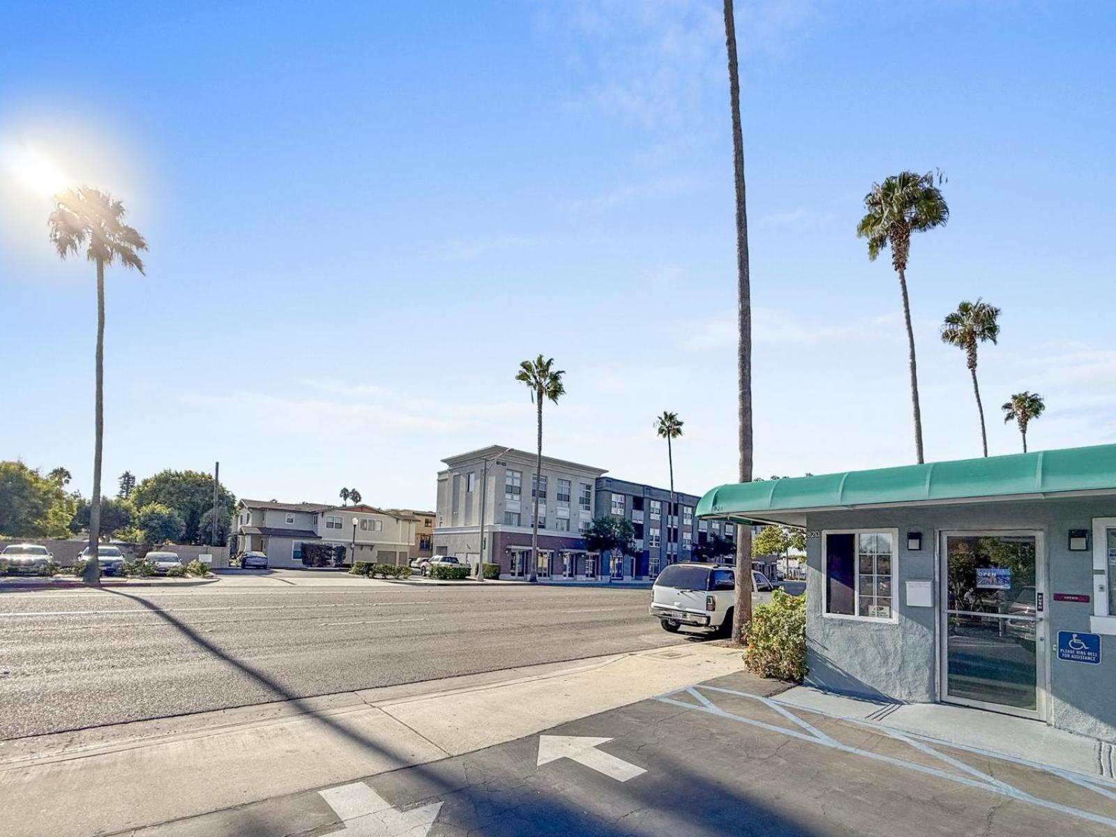 Super 7 Motel Anaheim Exterior photo